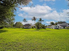 5520 SW 163rd Ave, Southwest Ranches FL 33331