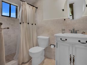 5520 SW 163rd Ave, Southwest Ranches FL 33331