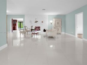 5520 SW 163rd Ave, Southwest Ranches FL 33331