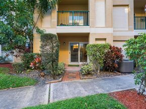 875 Riverside Dr 712, Coral Springs FL 33071