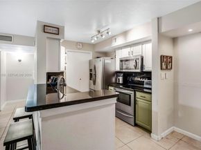 875 Riverside Dr 712, Coral Springs FL 33071