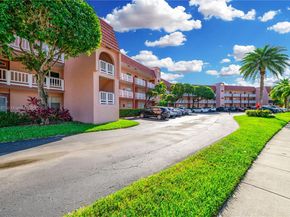 9461 Sunrise Lakes Blvd 207, Sunrise FL 33322