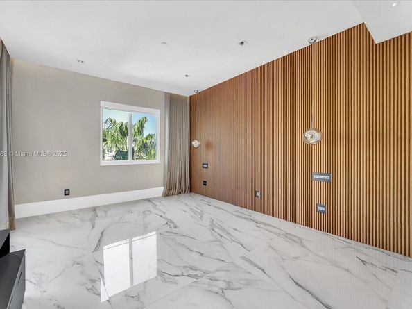 125 Jefferson Ave 143, Miami Beach FL 33139