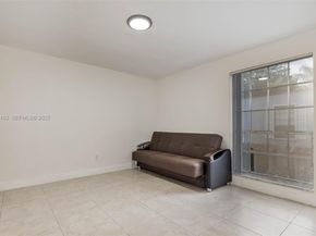 10748 N Kendall Dr N22, Miami FL 33176