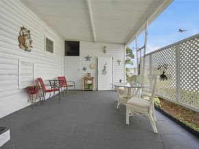 1981 SW 83rd Ave, Davie FL 33324