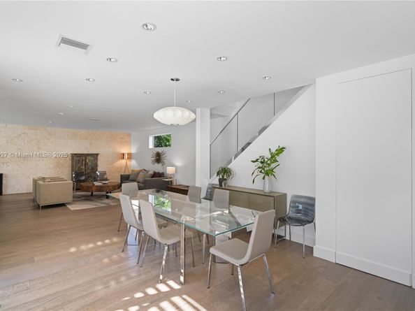 7950 SW 54th Ave, Miami FL 33143