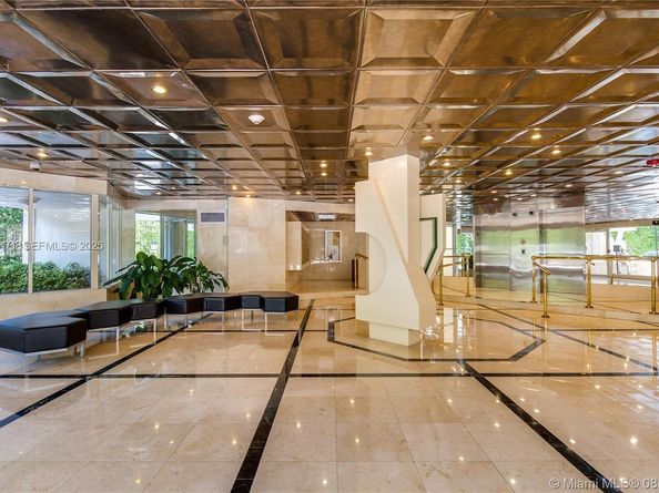 1881 Washington Ave 11D, Miami Beach FL 33139