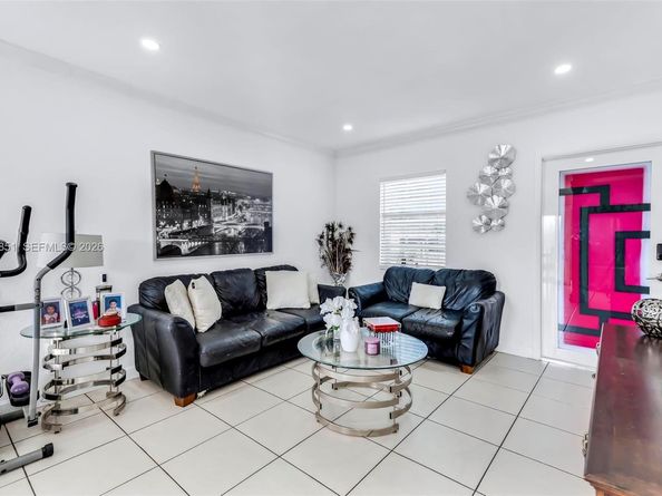 15330 NW 29th Ct, Miami Gardens FL 33054