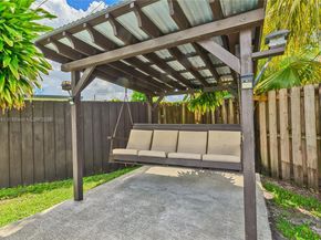 421 SW 64th Way, Pembroke Pines FL 33023