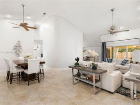 7101 NW 44th Ln, Coconut Creek FL 33073