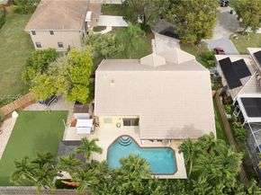 7101 NW 44th Ln, Coconut Creek FL 33073