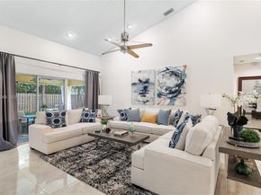 7101 NW 44th Ln, Coconut Creek FL 33073