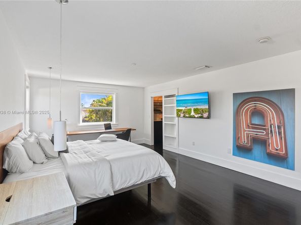 9777 SW 161st Pl, Miami FL 33196