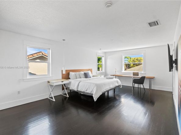 9777 SW 161st Pl, Miami FL 33196