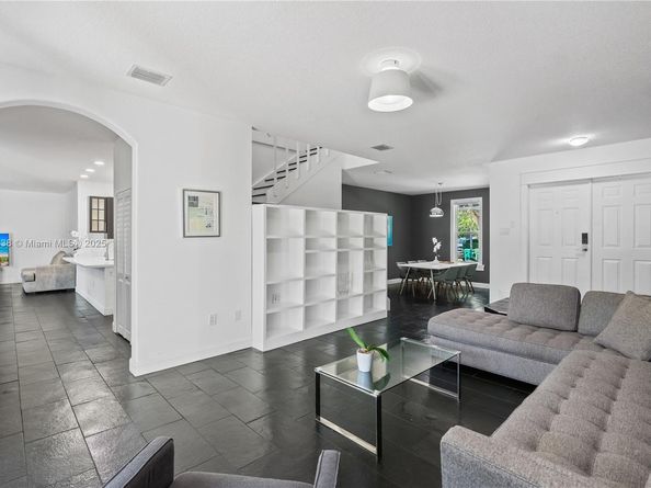 9777 SW 161st Pl, Miami FL 33196