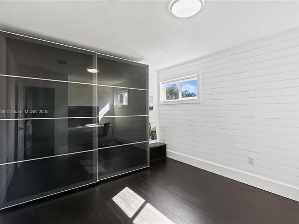 9777 SW 161st Pl, Miami FL 33196