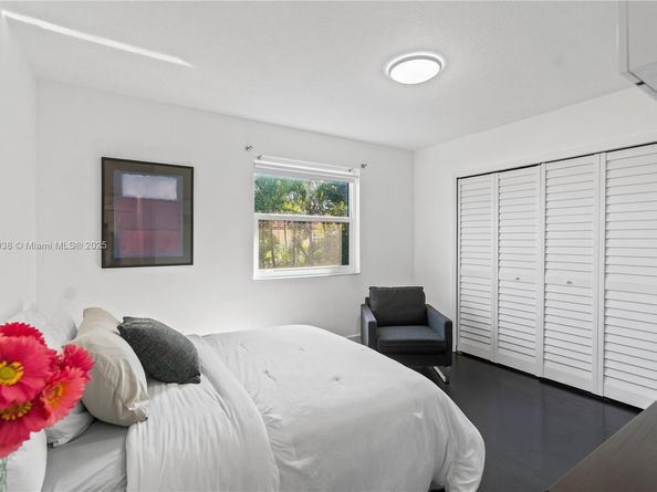 9777 SW 161st Pl, Miami FL 33196