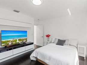 9777 SW 161st Pl, Miami FL 33196