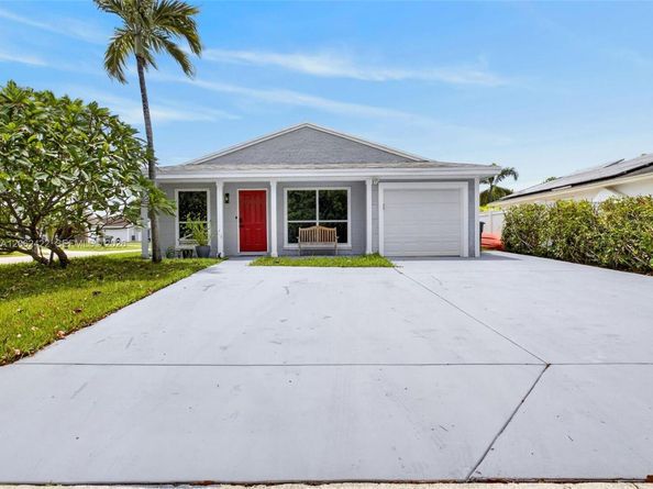 23410 Liberty Bell Ter, Boca Raton FL 33433