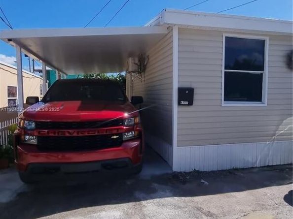 3170 SW 8th St LOT K 1007, Miami FL 33135