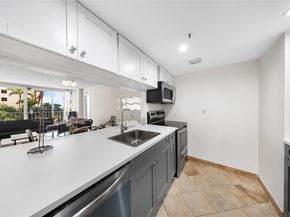 7601 E Treasure Dr 510, North Bay Village FL 33141