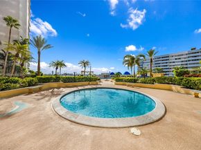 7601 E Treasure Dr 510, North Bay Village FL 33141