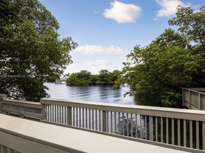 2287 NE 122nd St 2287, North Miami FL 33181