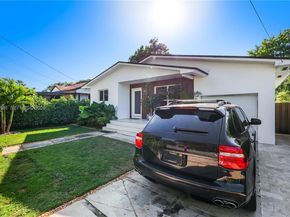 254 NW 43rd St, Miami FL 33127