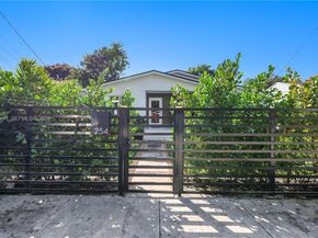 254 NW 43rd St, Miami FL 33127