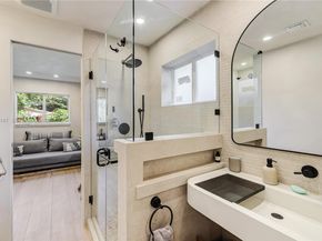 254 NW 43rd St, Miami FL 33127