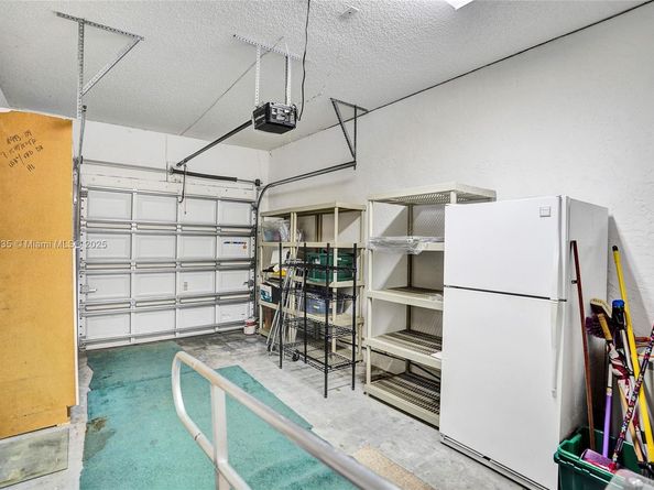 15181 NW 6th Ct, Pembroke Pines FL 33028