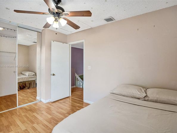 15181 NW 6th Ct, Pembroke Pines FL 33028