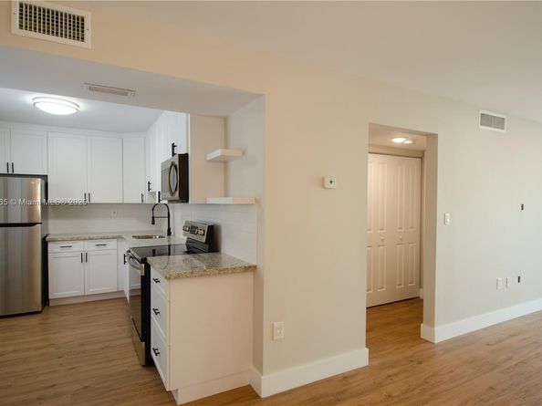 8281 SW 128th St 2041, Pinecrest FL 33156