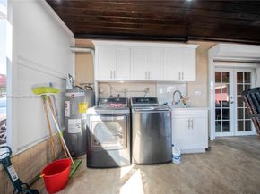 11820 SW 206th St, Miami FL 33177