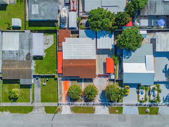 11820 SW 206th St, Miami FL 33177