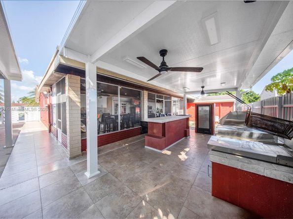 11820 SW 206th St, Miami FL 33177