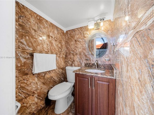 11820 SW 206th St, Miami FL 33177