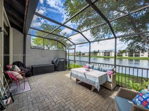 11225 NW 16th Ct, Pembroke Pines FL 33026