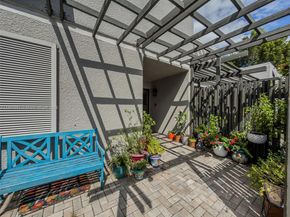 11225 NW 16th Ct, Pembroke Pines FL 33026