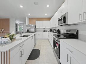 13218 SW 189th Ter, Miami FL 33177
