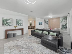 13218 SW 189th Ter, Miami FL 33177