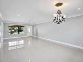 2238 Rodman St, Hollywood FL 33020