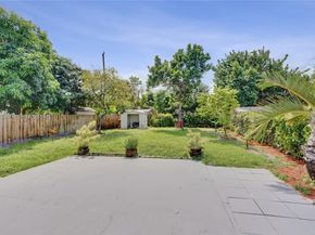 2238 Rodman St, Hollywood FL 33020