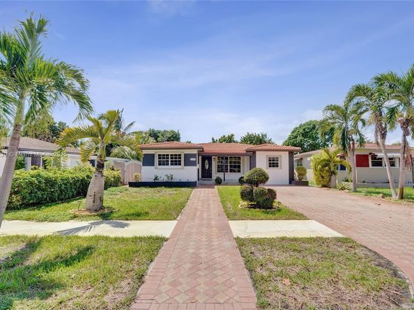 2238 Rodman St, Hollywood FL 33020