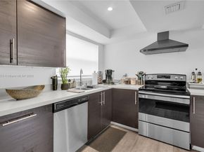 830 NW 87th Ave 406, Miami FL 33172