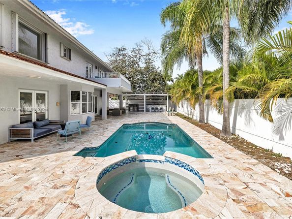 15263 SW 141 St, Miami FL 33196