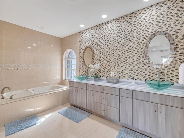 15263 SW 141 St, Miami FL 33196
