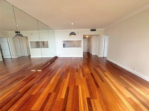 520 Brickell Key Dr A811, Miami FL 33131