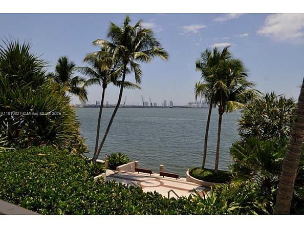 520 Brickell Key Dr A811, Miami FL 33131