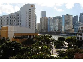 520 Brickell Key Dr A811, Miami FL 33131